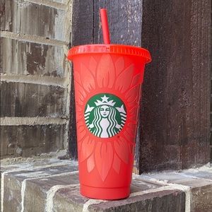 NEW Limited Edition Starbucks Color Changing Cup!